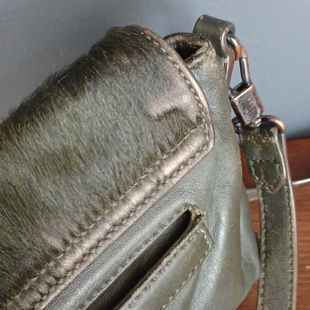 Elizabeth and James crossbody